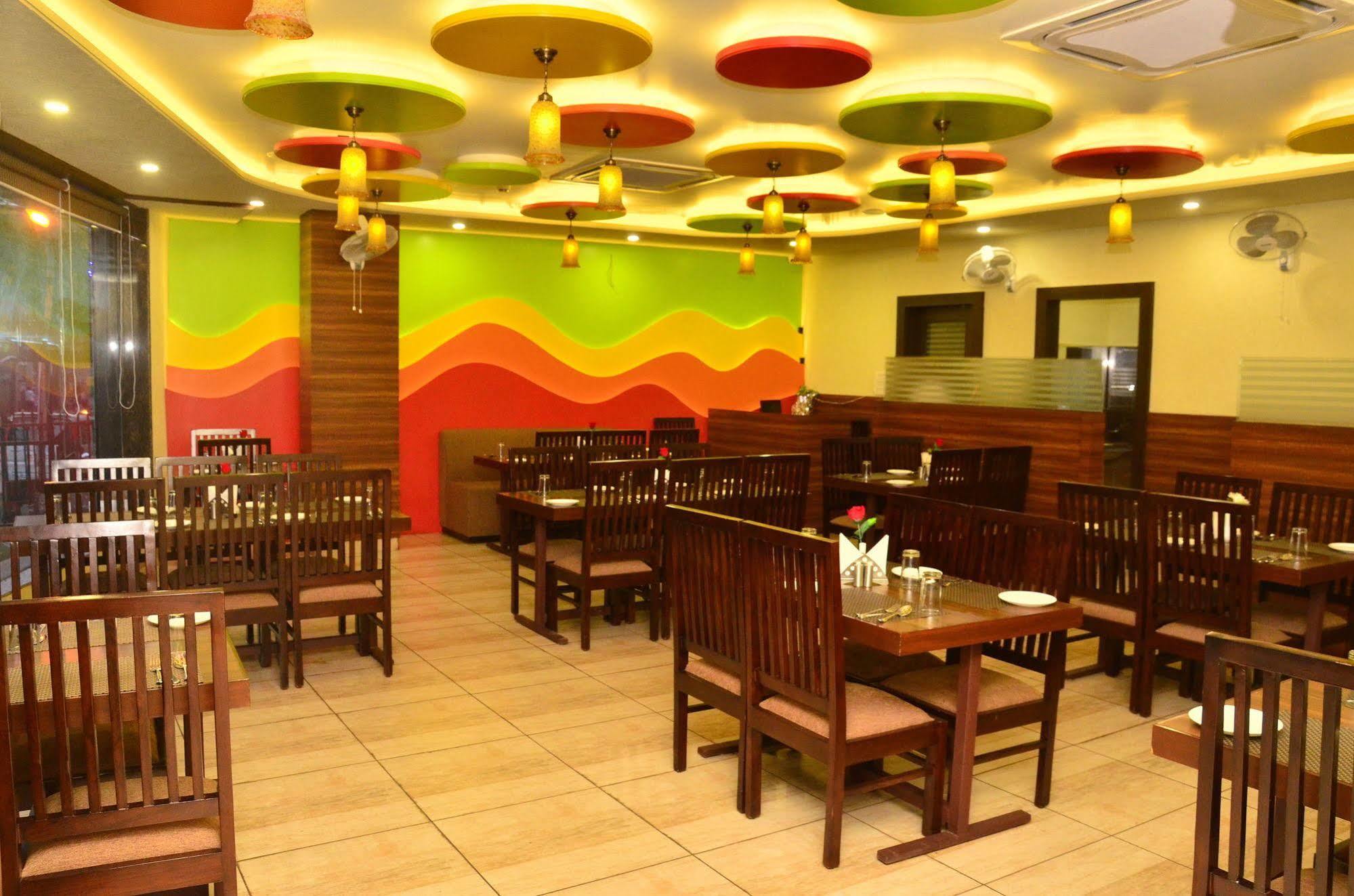 ג'איפור Fabhotel Padmavati Palace Mansarovar מראה חיצוני תמונה