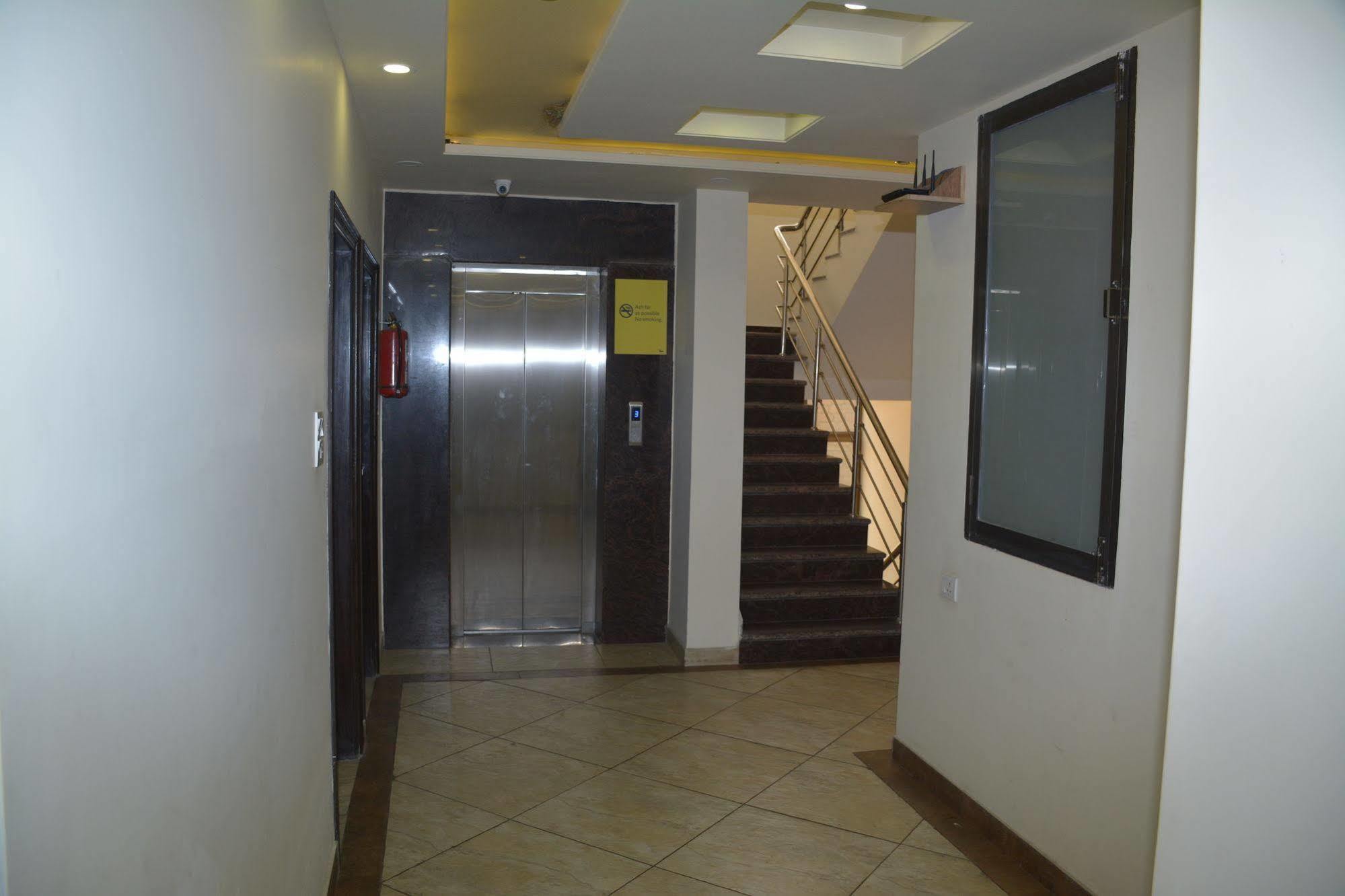 ג'איפור Fabhotel Padmavati Palace Mansarovar מראה חיצוני תמונה
